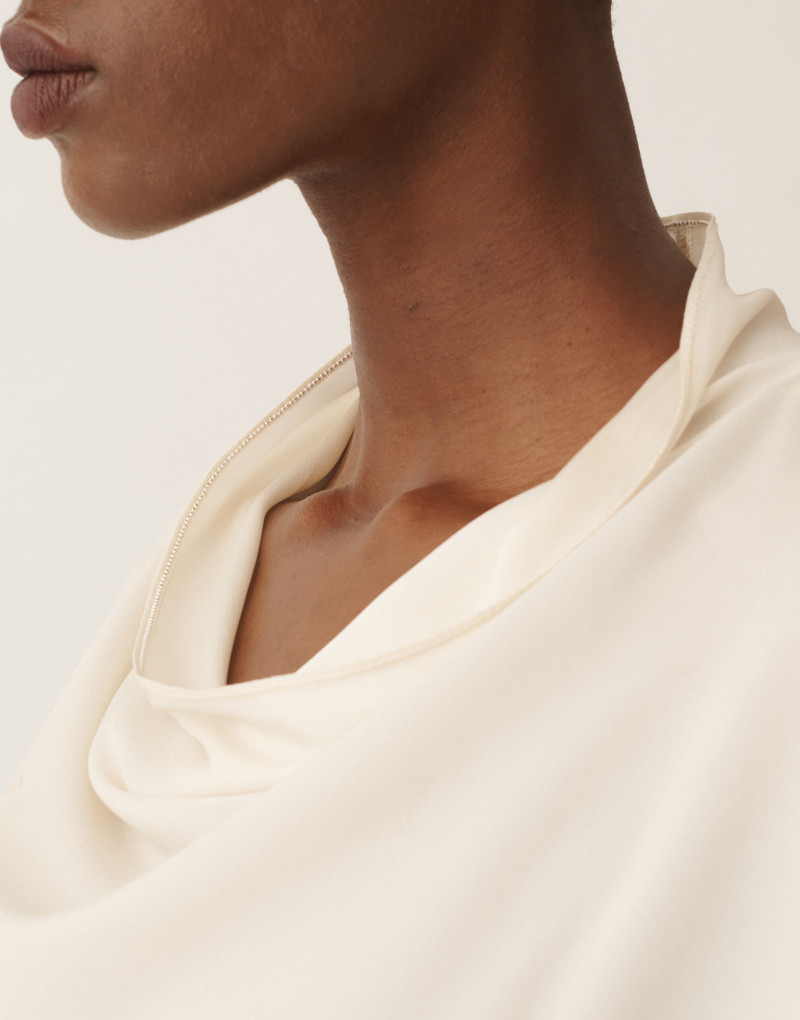 Top in enver satin 5