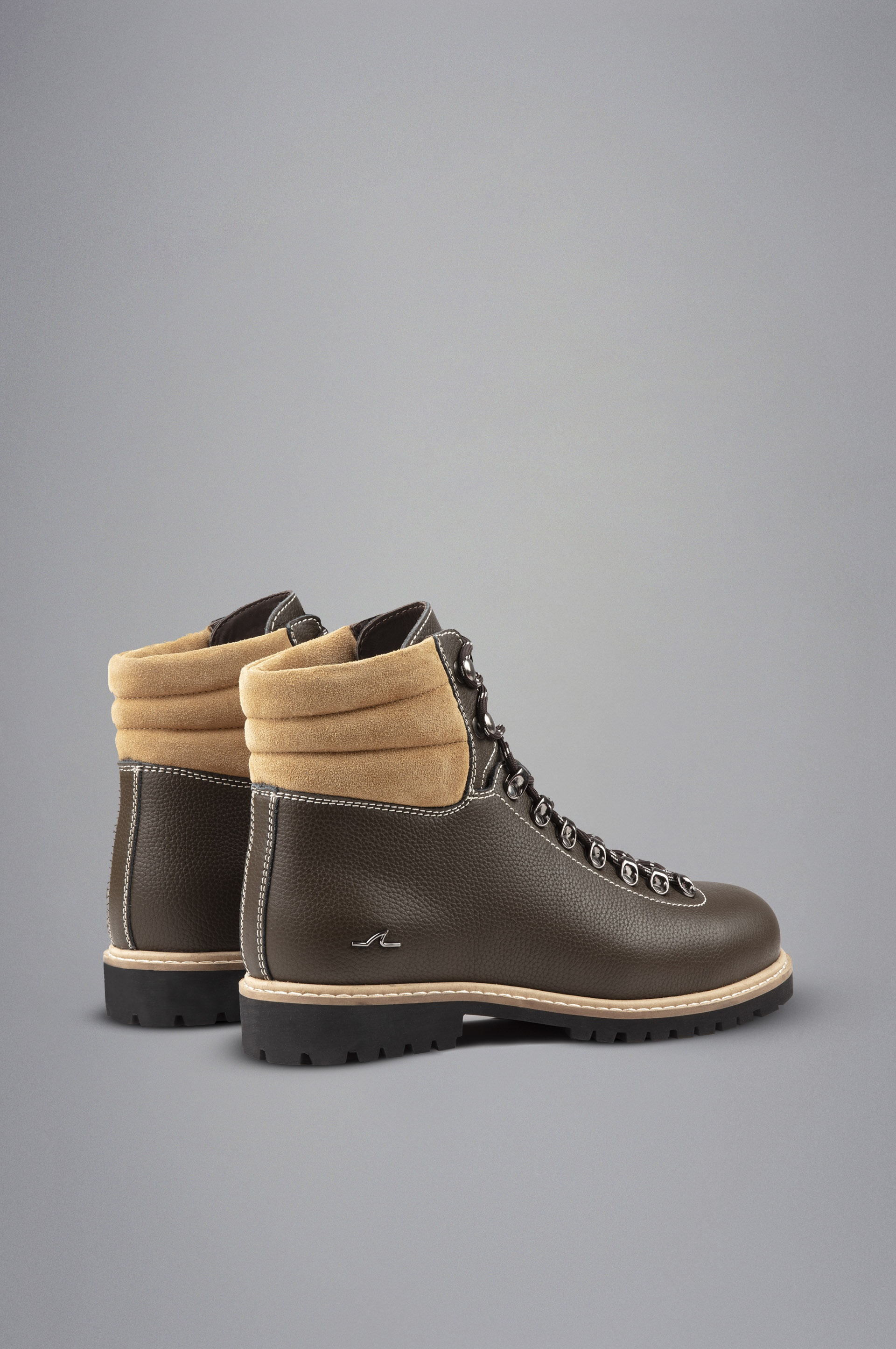 LEATHER ANKLE BOOTS - 3