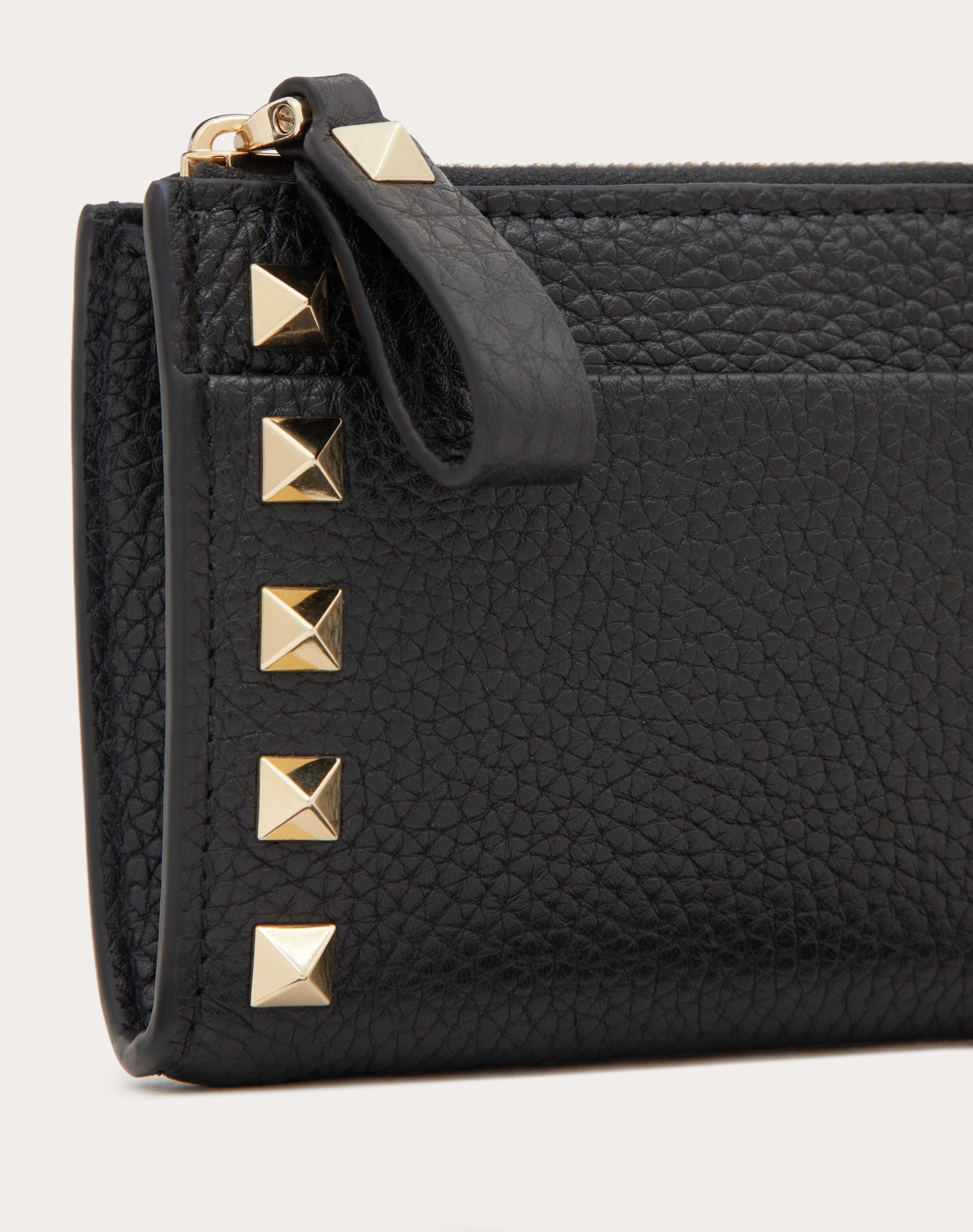 ROCKSTUD CARD HOLDER IN GRAINY CALFSKIN WITH KEY CHAIN - 2