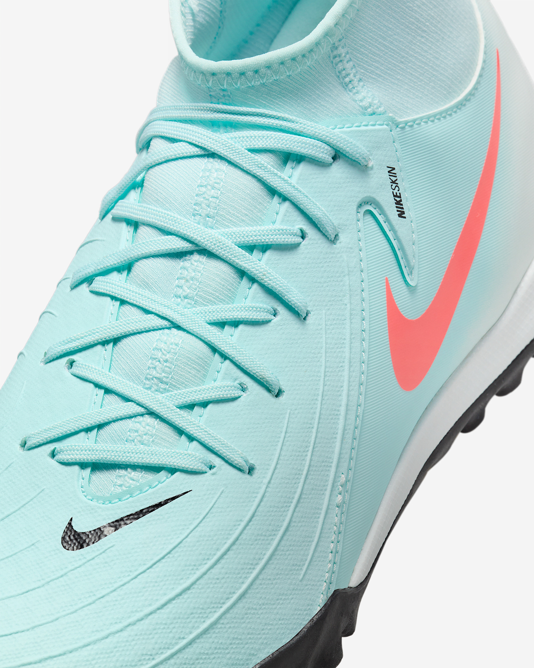 Nike Phantom Luna 2 Academy TF High-Top Soccer Shoes - 7