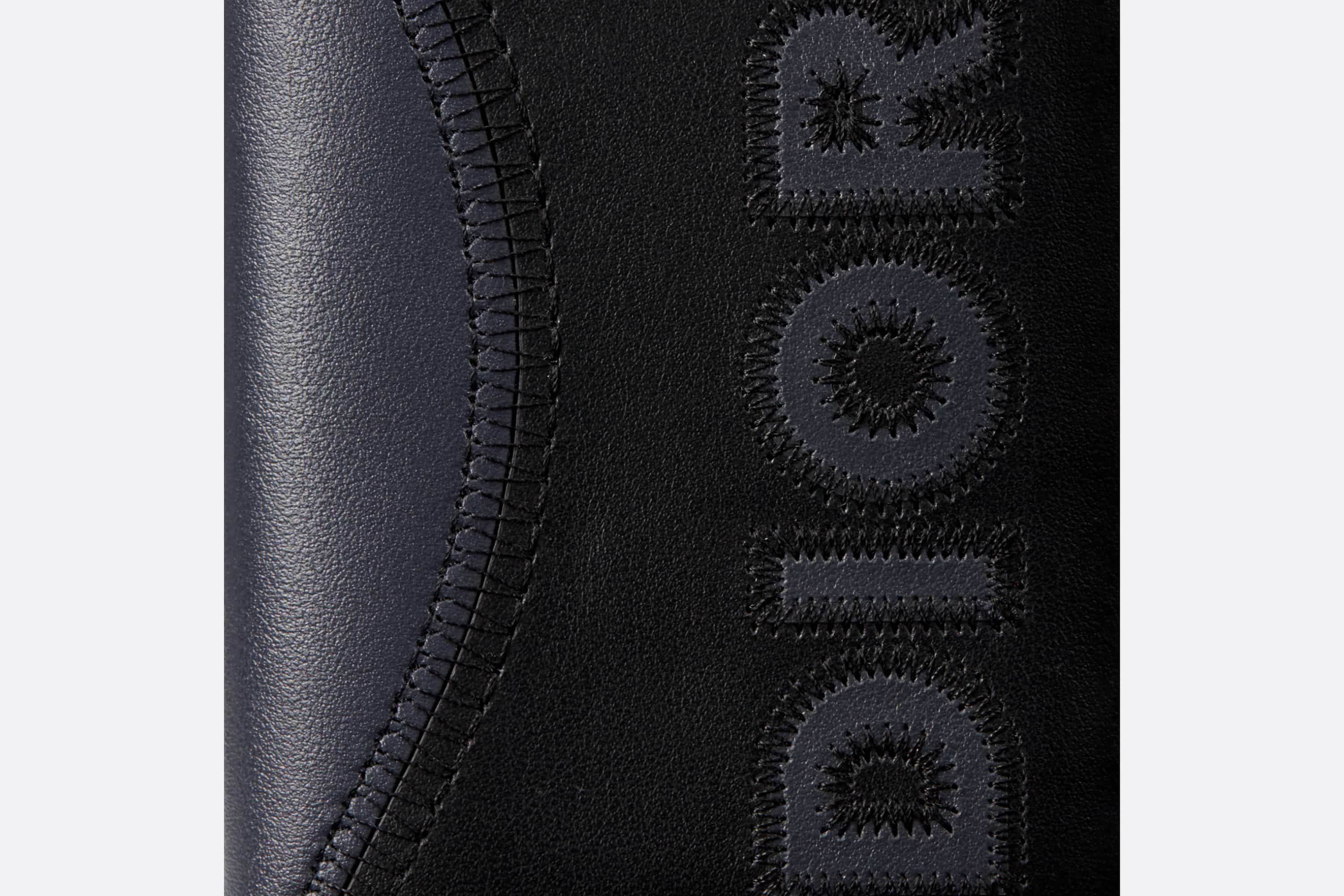 Bi-Fold Card Holder - 5