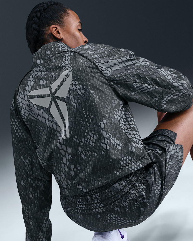 Nike Kobe Women's Lightweight Woven Jacket outlook