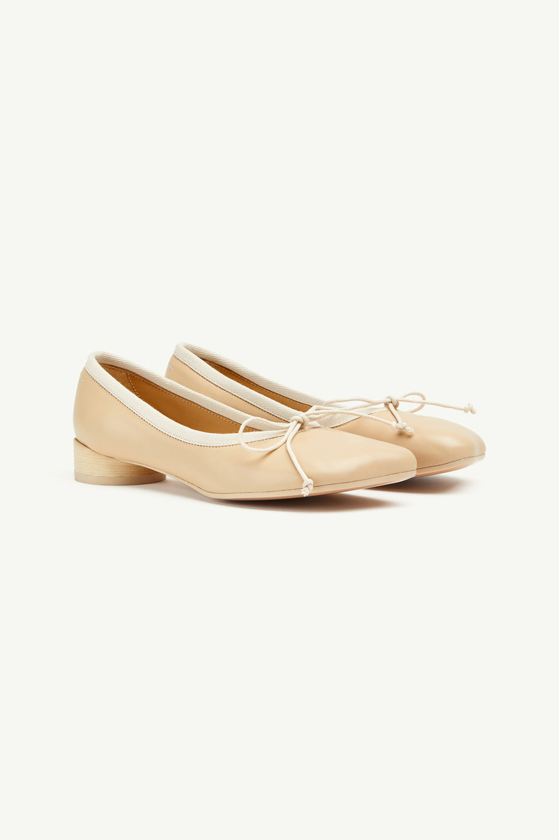 MM6 Maison Margiela Anatomic Ballerinas outlook