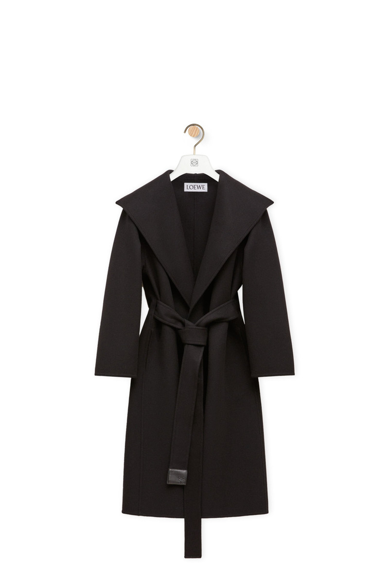 Belted coat in wool and cashmere 1