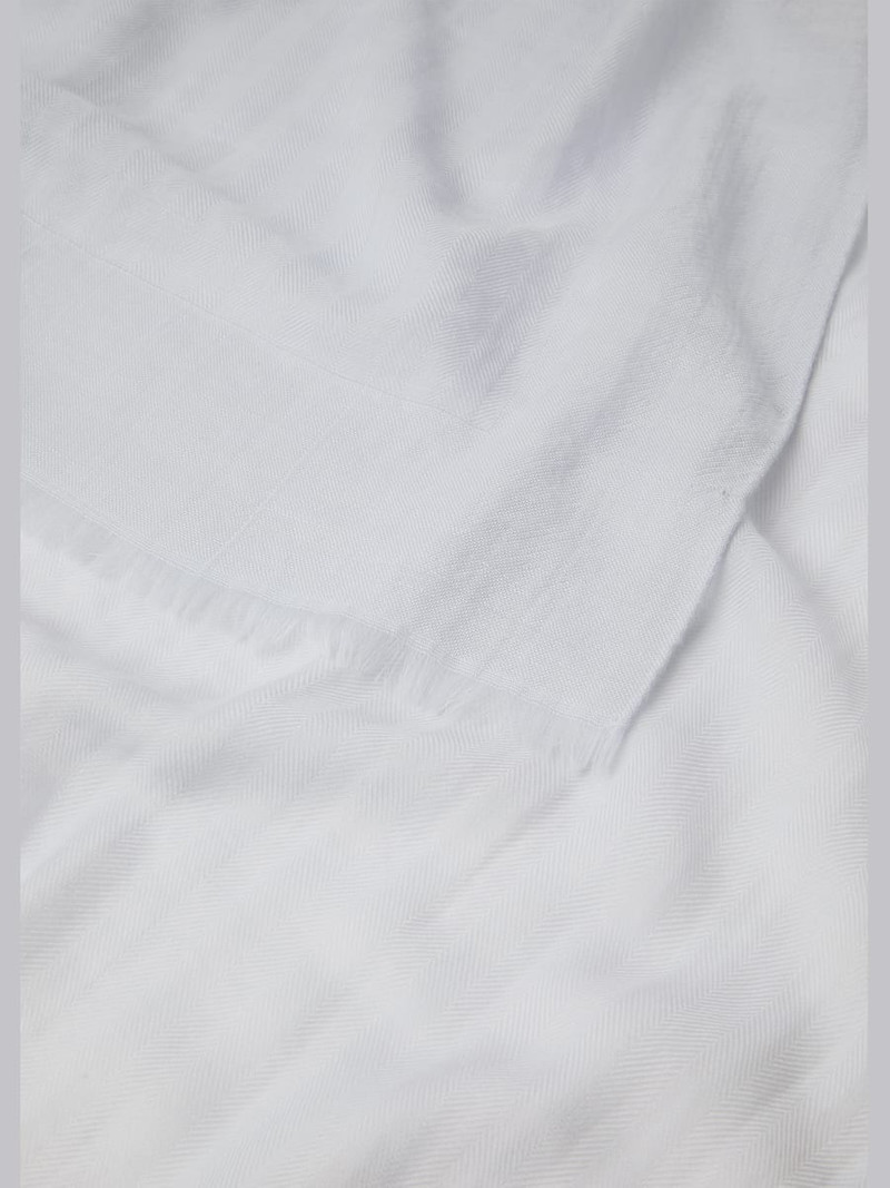 Loro Piana Jacquard Cashmere Maxi Stole outlook