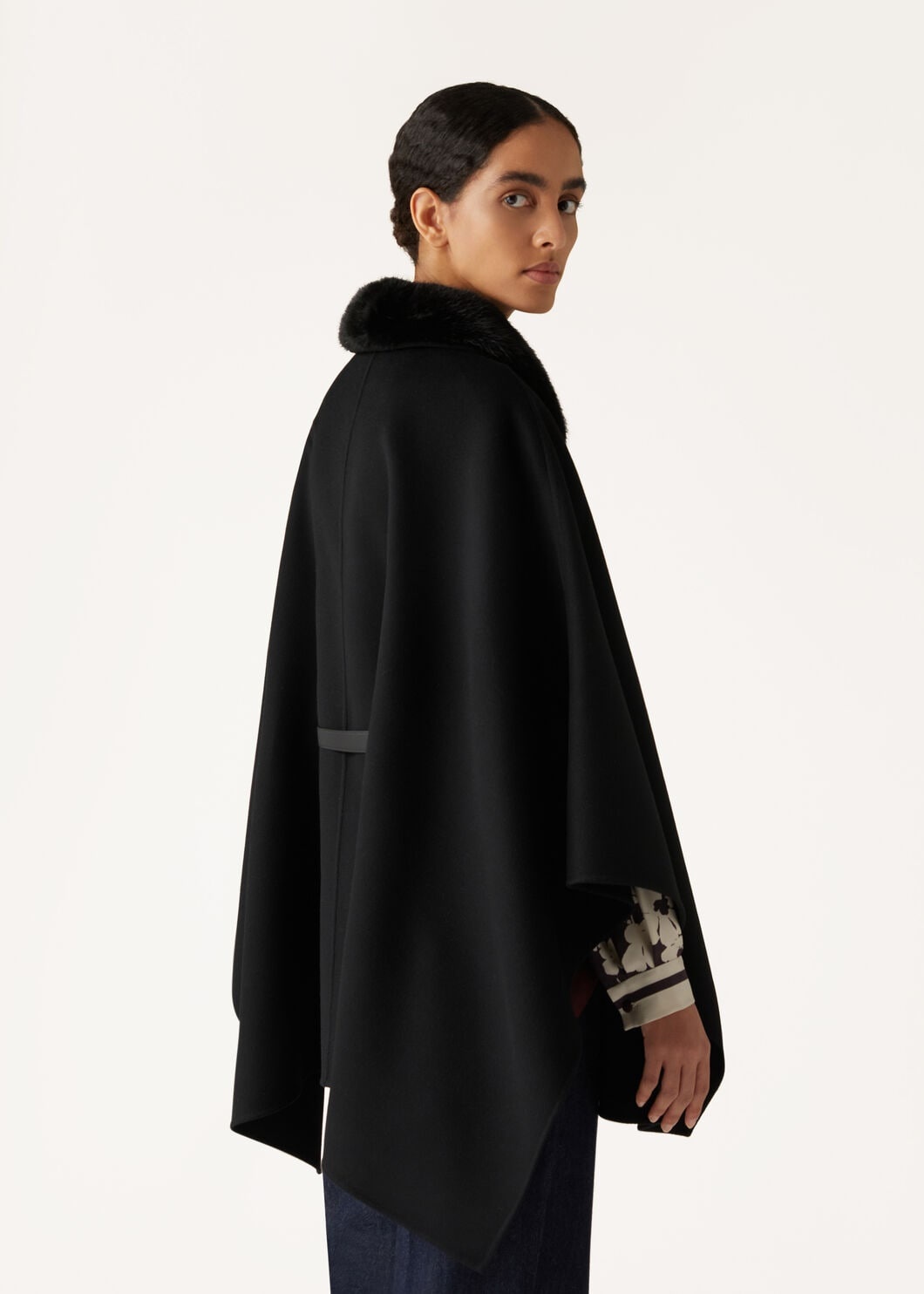 Denice Cape - 3