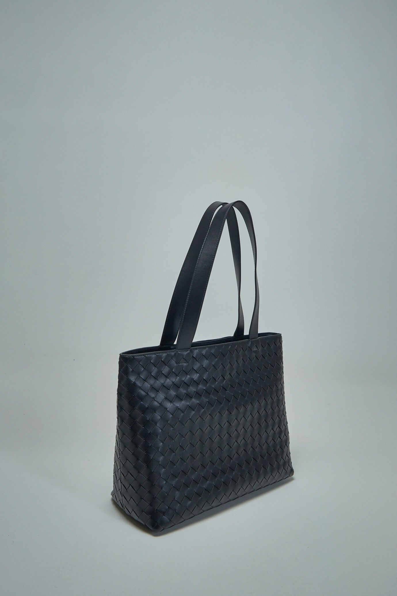 Medium Intrecciato Camera Bag - 2