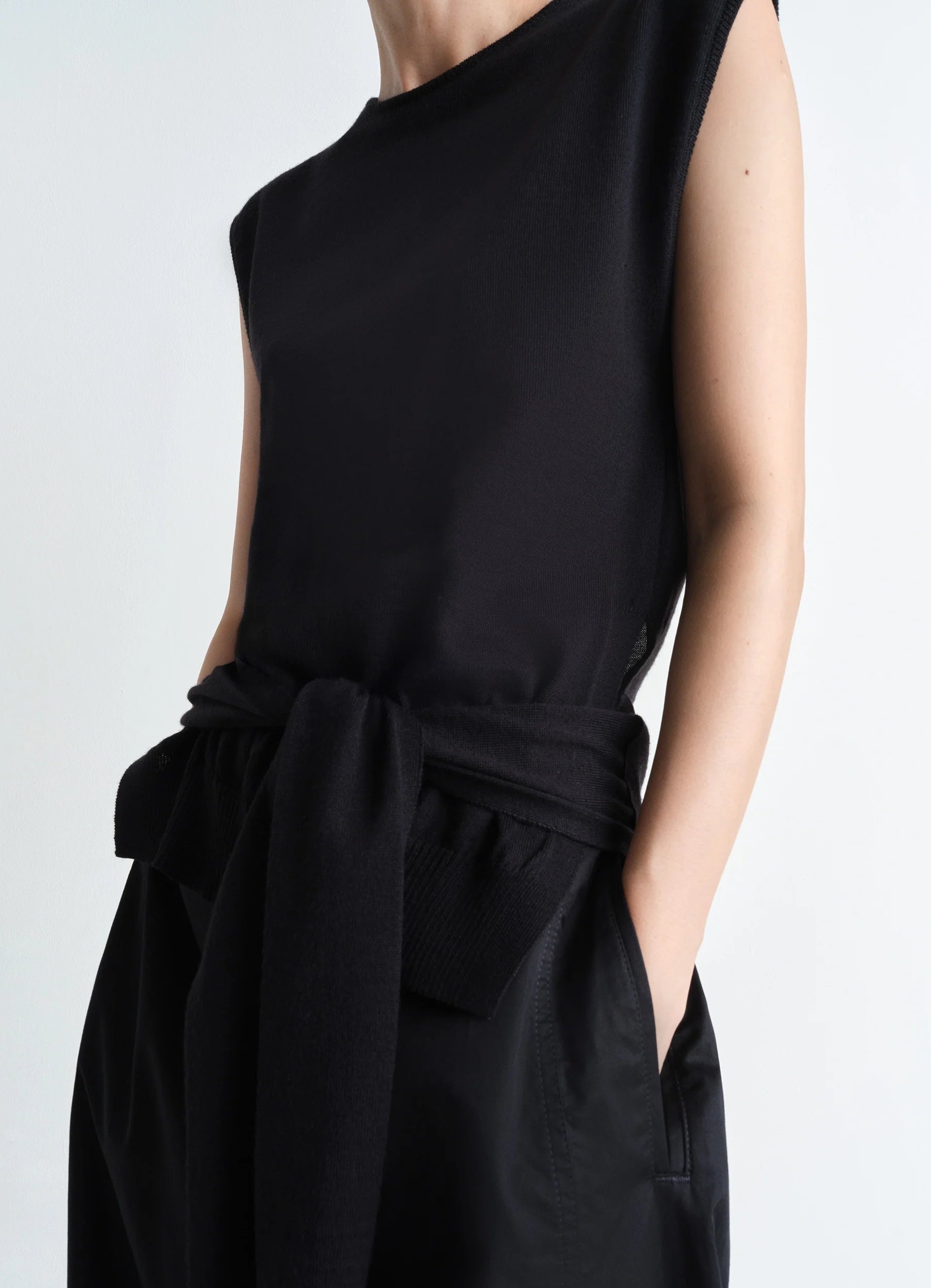 TROMPE L'OEIL SLEEVELESS JUMPER - 3