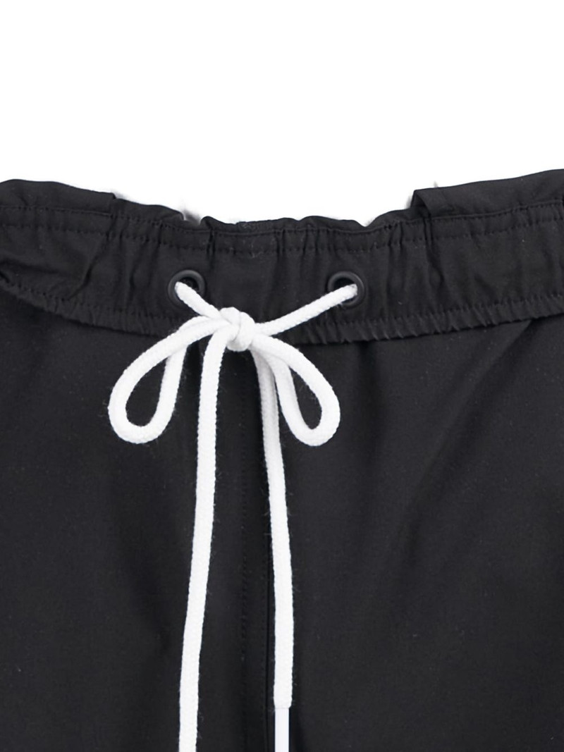 logo joggings 6