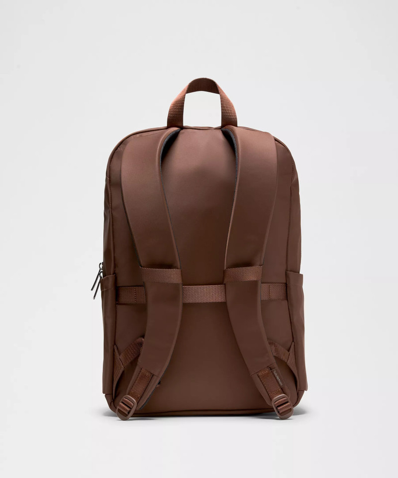 Everywhere Backpack 22L *Metal Hardware 3