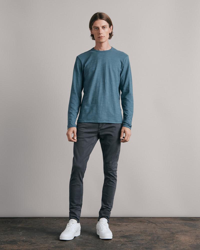 rag & bone Fit 1 - Shadow Grey
Skinny Fit Grey Authentic Stretch Jean outlook