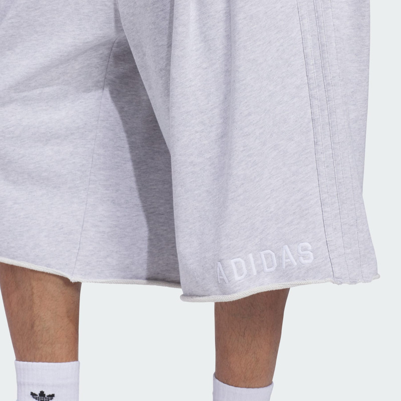 ORIGINALS GRAPHIC SWEATSHORT 6
