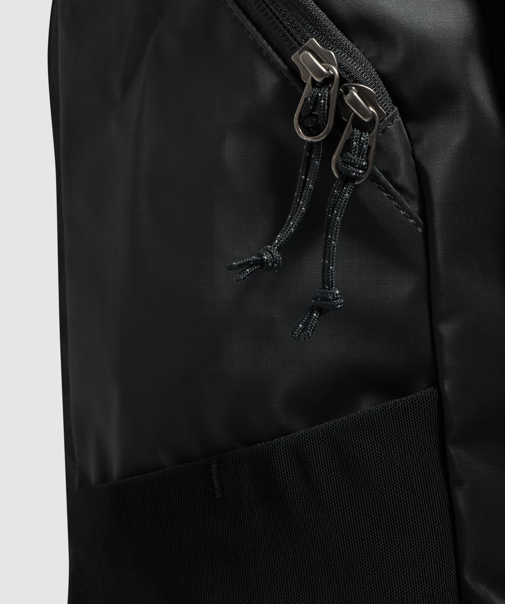 Black hole 25L backpack - 4