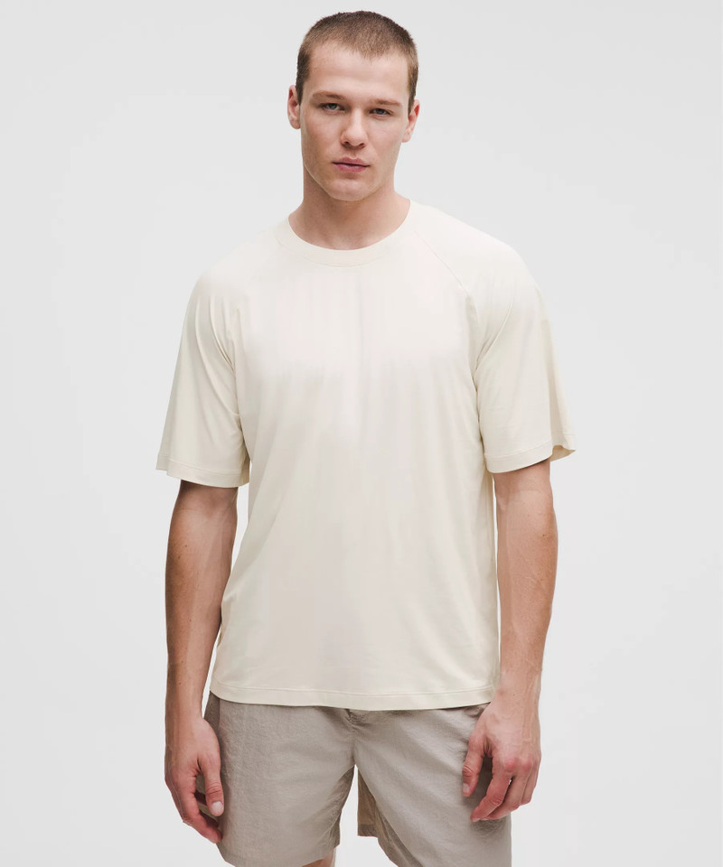 UV-Protective Short-Sleeve Shirt 1