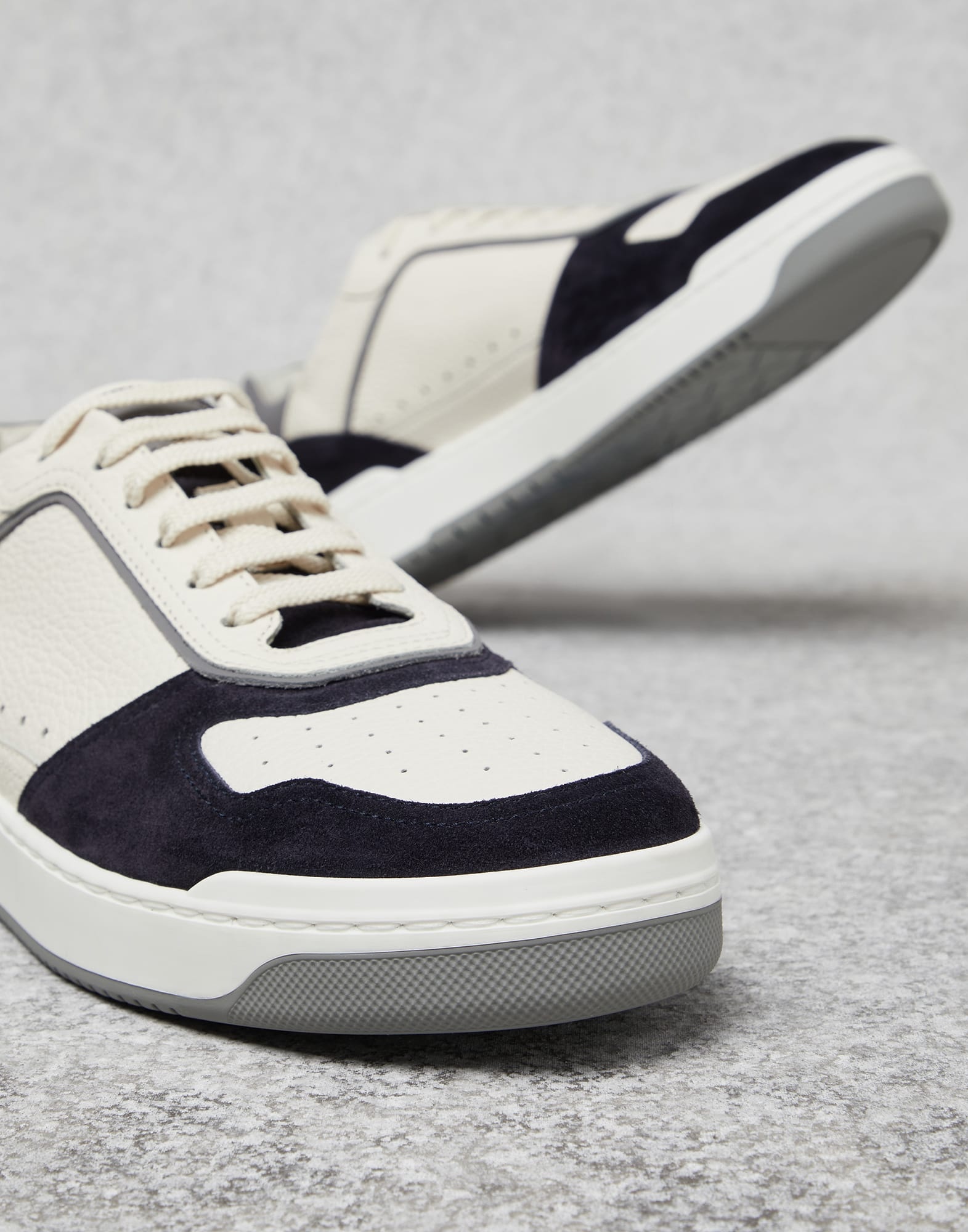 Grained calfskin and washed suede basket sneakers - 3