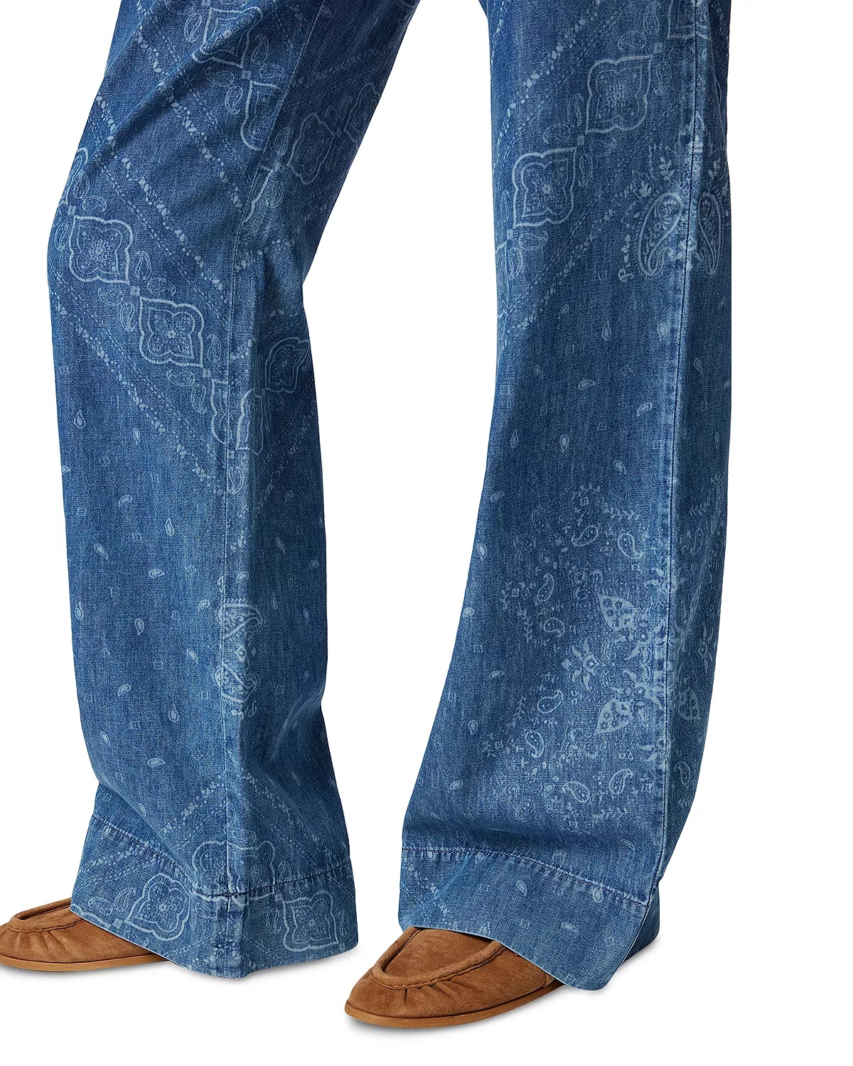 Namibia Straight Leg Jeans in Light Wash - 4