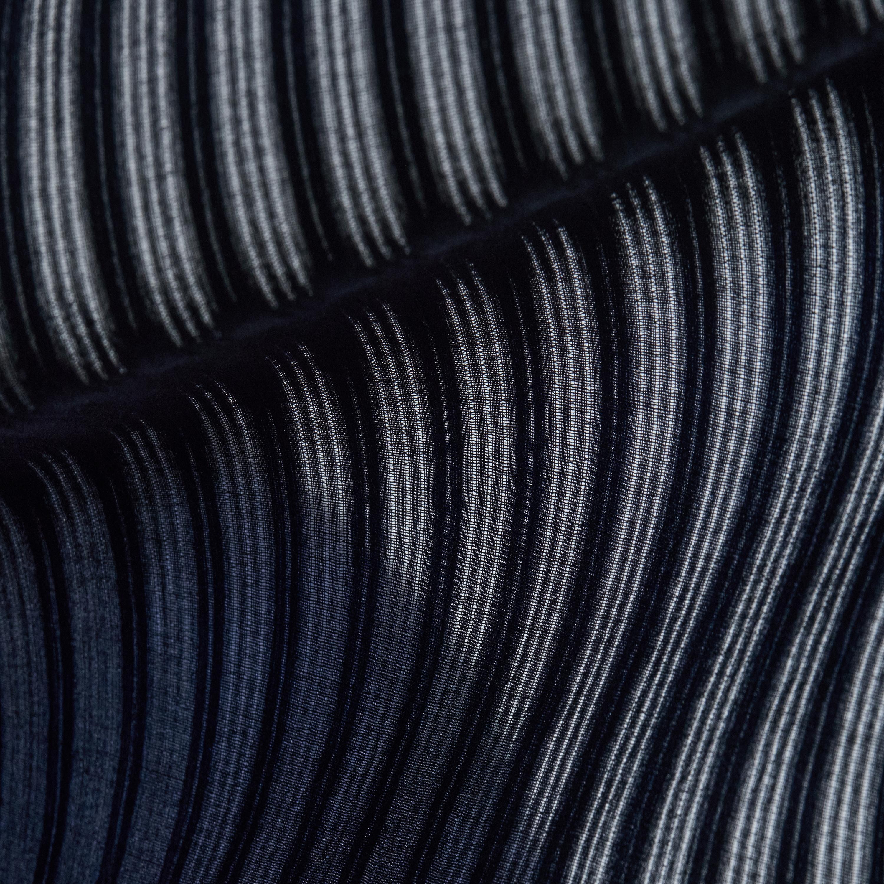 Pleated A-Line Skirt in Linear Cotton - 6