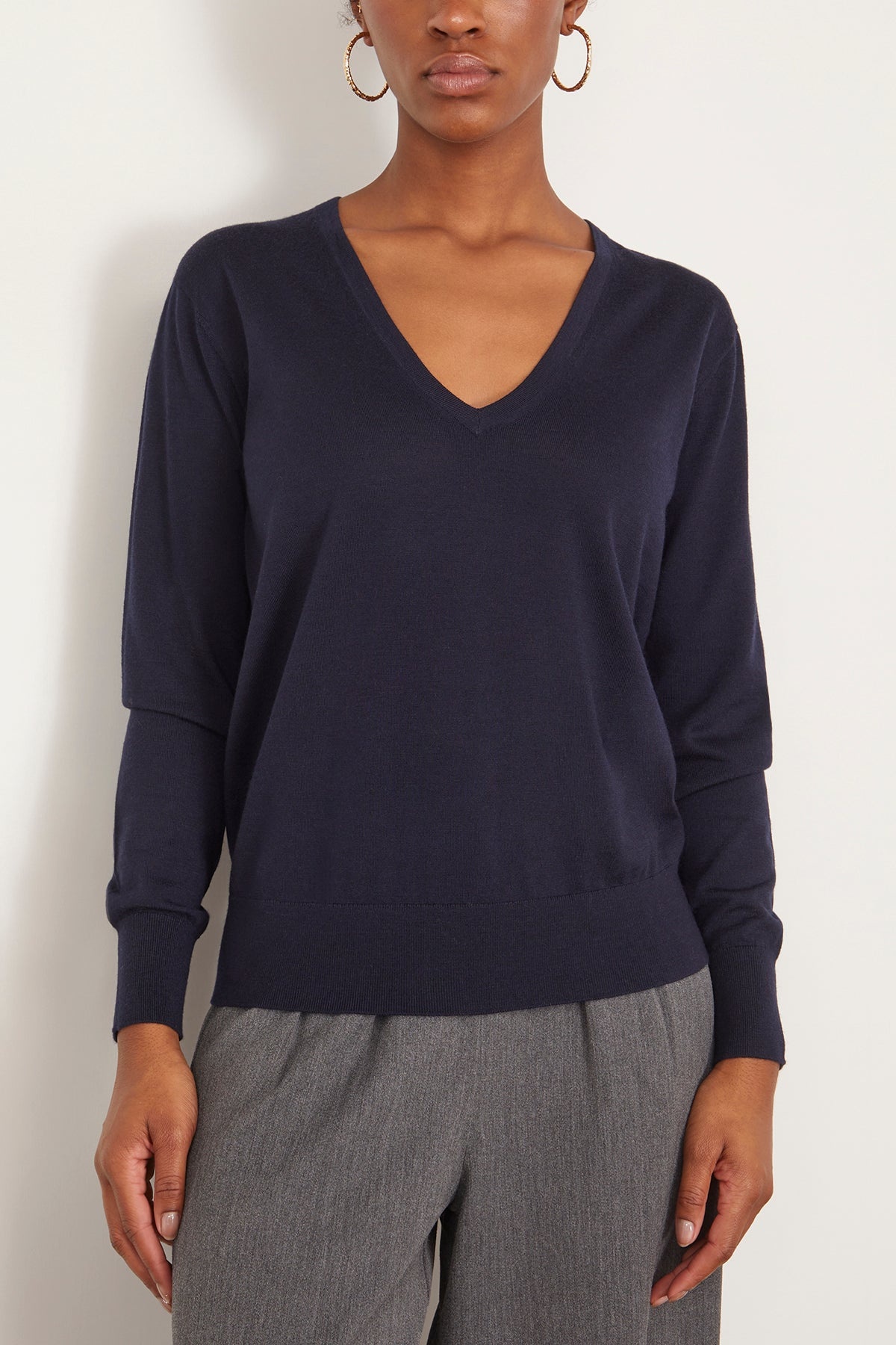 Tuomas Sweater in Navy - 3