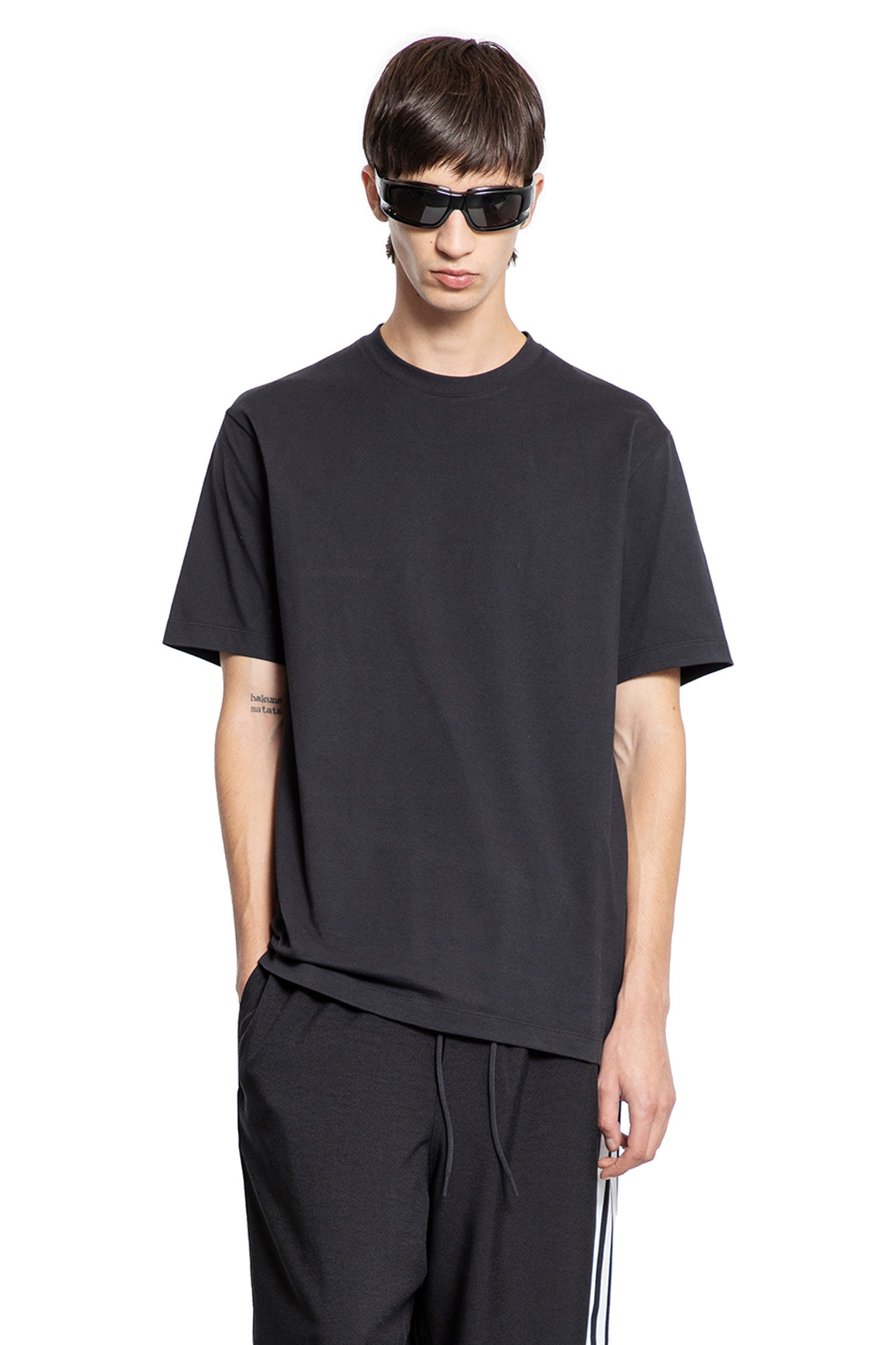 Graphic-T-Shirt - 6