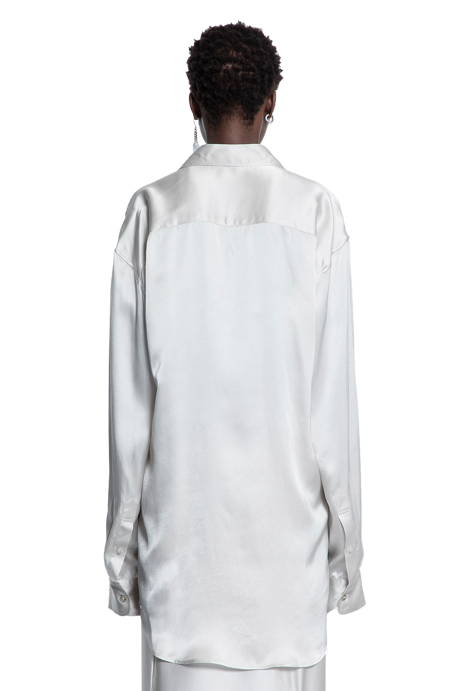 Elizabeth-Long-High-Comfort-Shirt - 3