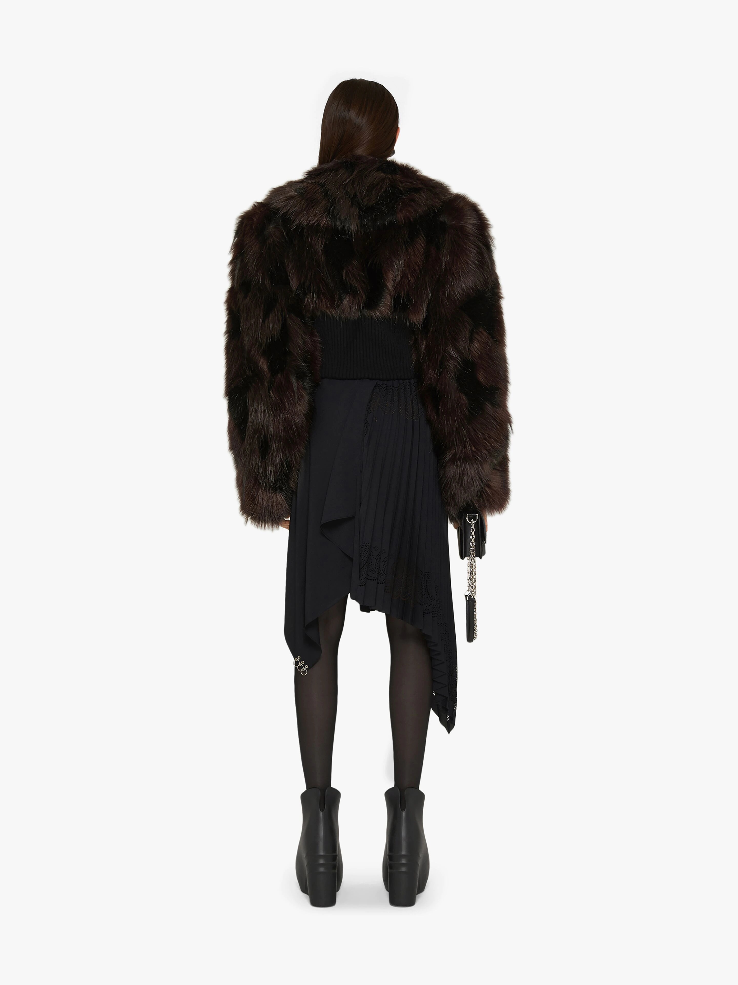 SHORT VEST IN FAUX FUR - 4