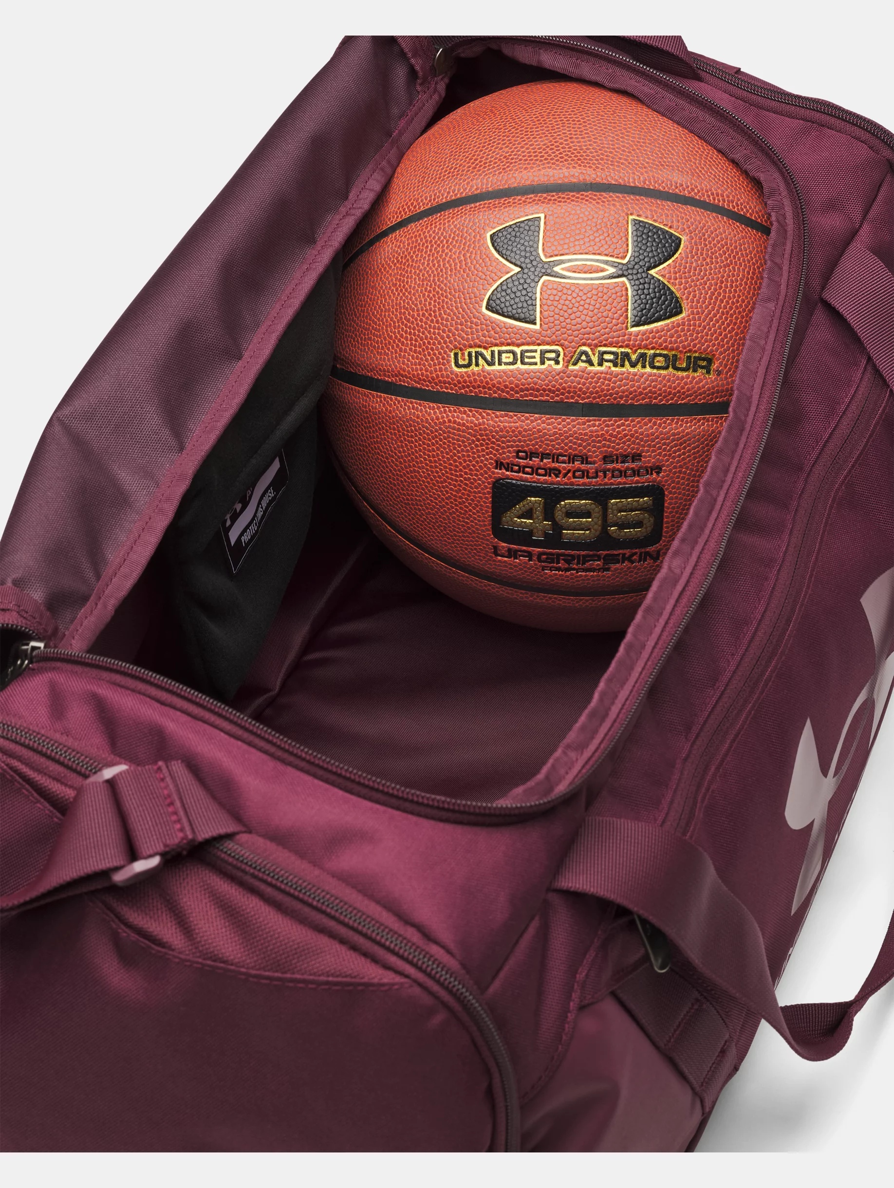 UA Undeniable 5.0 Small - 3