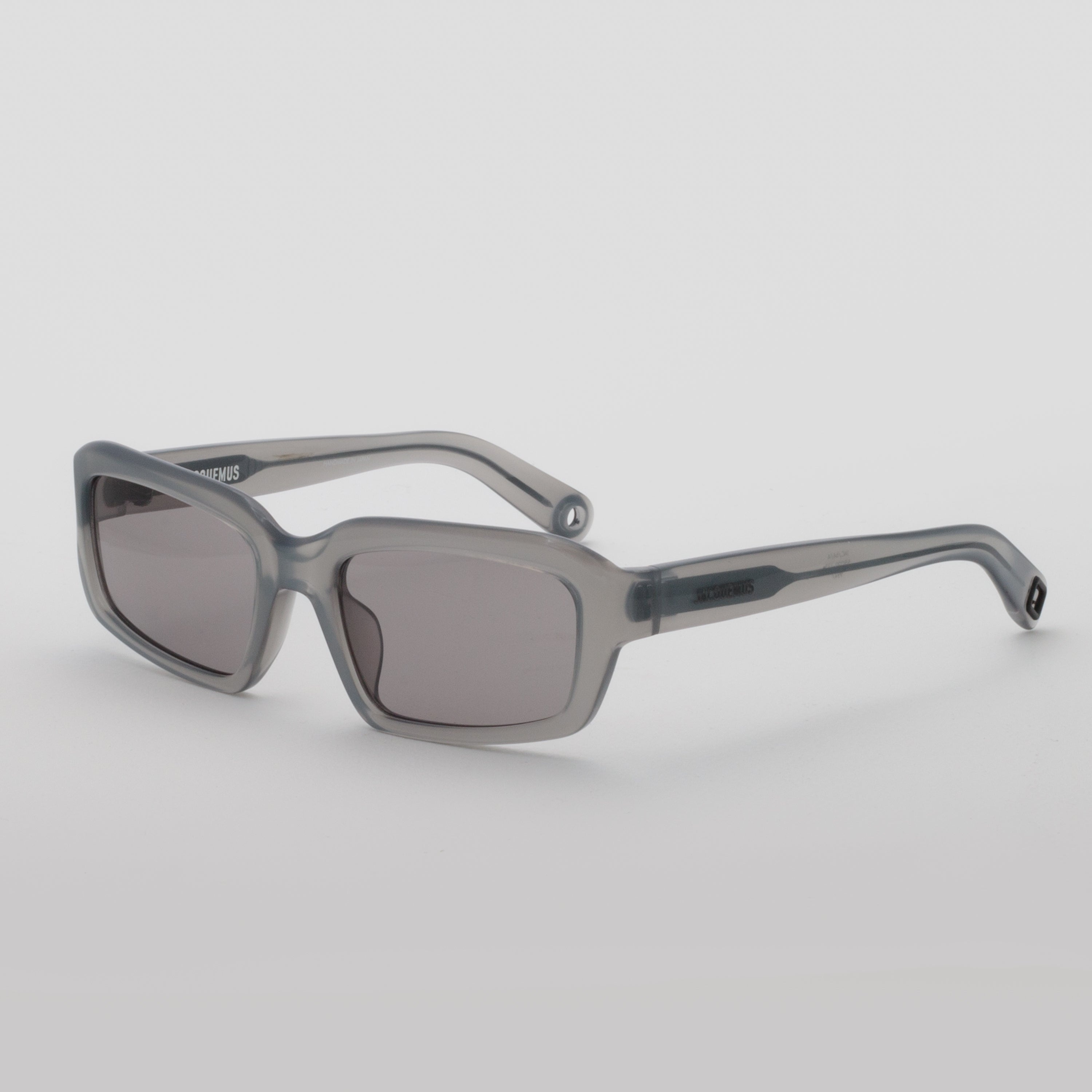 Marino Angular D-Frame in Metallic Grey - 3