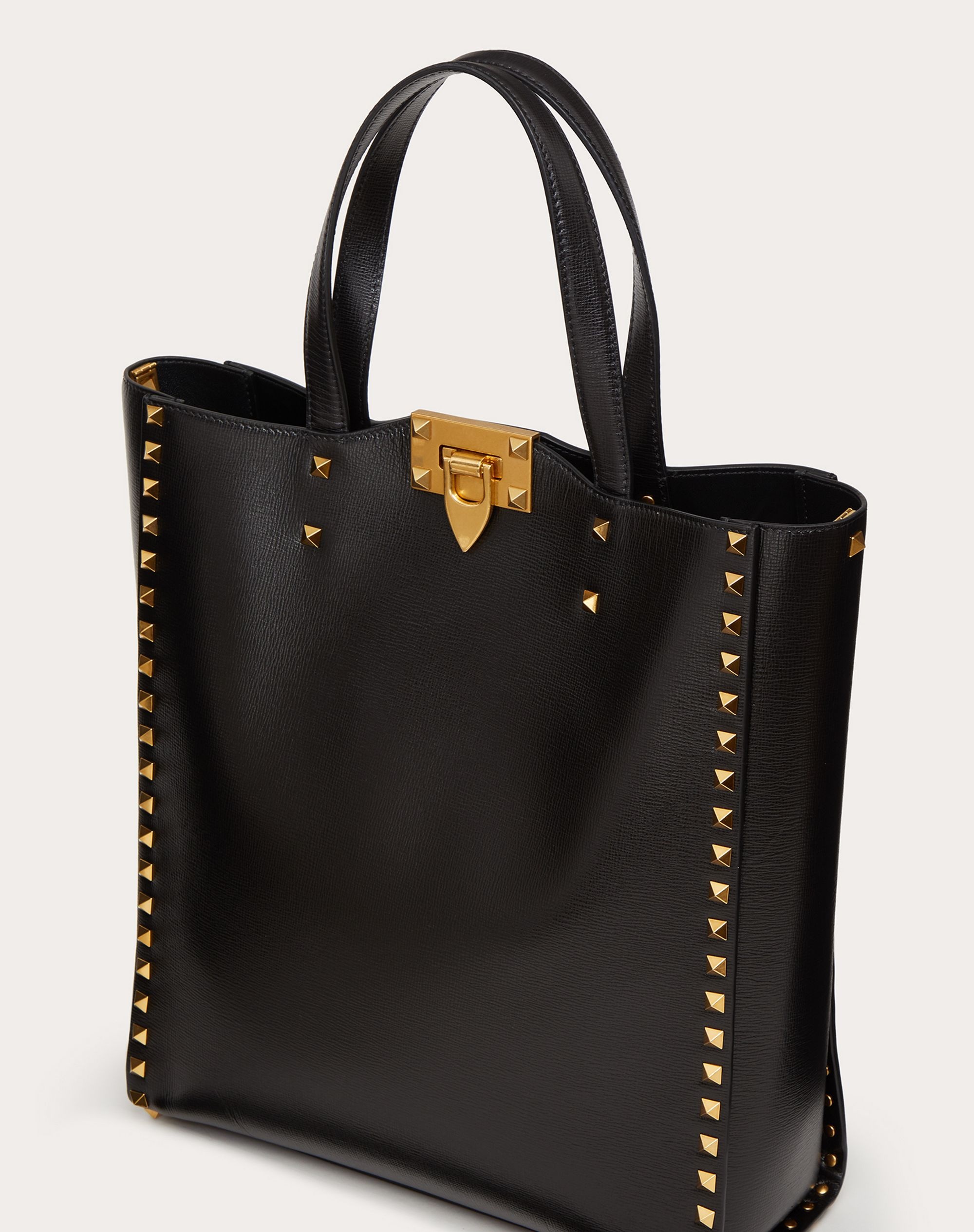 ROCKSTUD TOTE BAG IN GRAINY CALFSKIN - 5