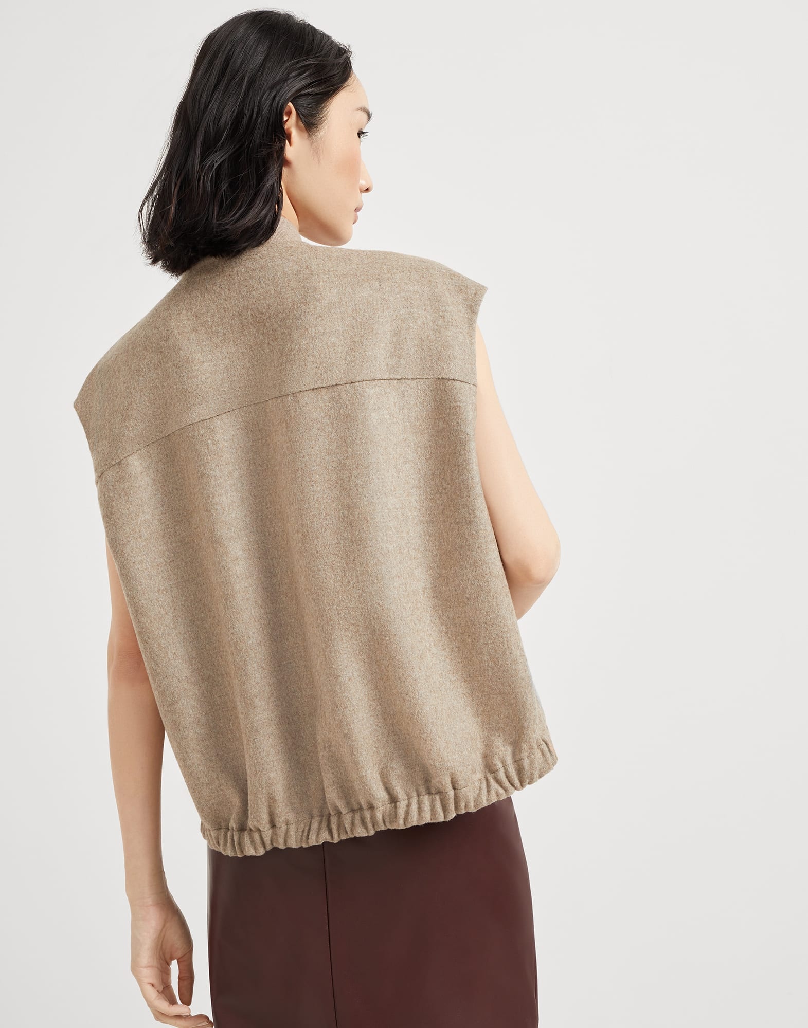 Hand-crafted virgin wool double cloth vest with shiny zipper pull - 2