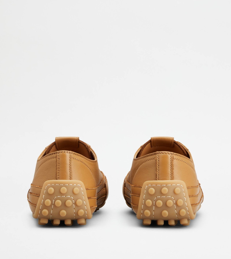 SNEAKERS IN LEATHER - BROWN 3