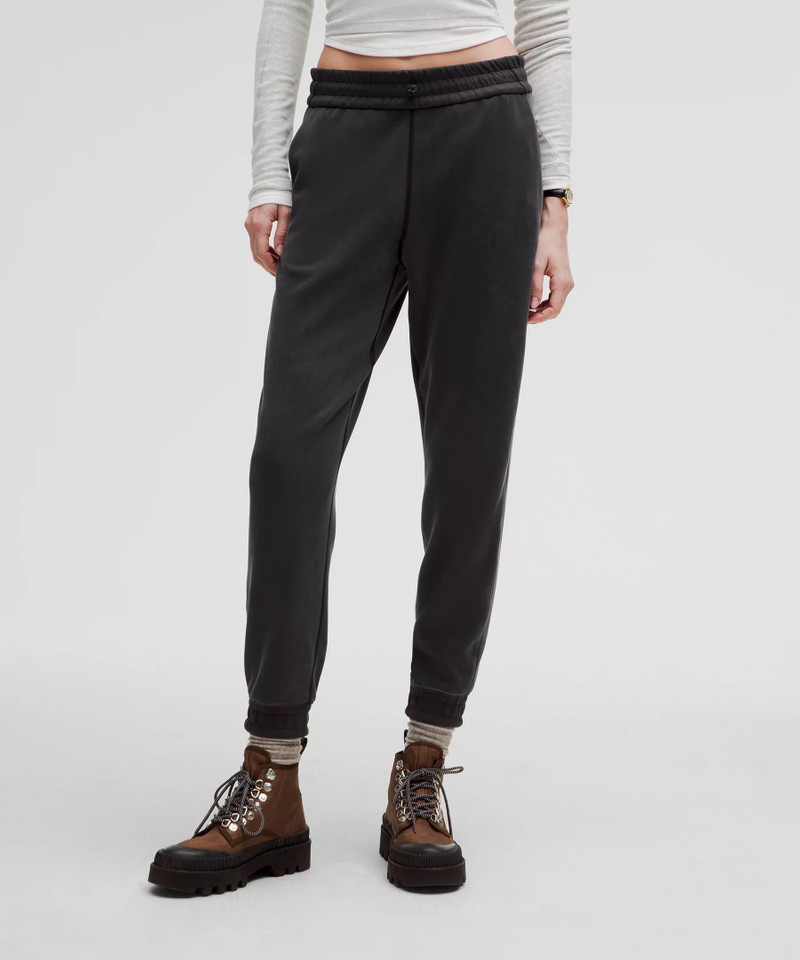 Brushed Softstreme High-Rise Jogger 1