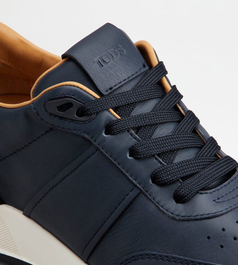SNEAKERS IN LEATHER AND TECHNICAL FABRIC - BLUE, BROWN 5