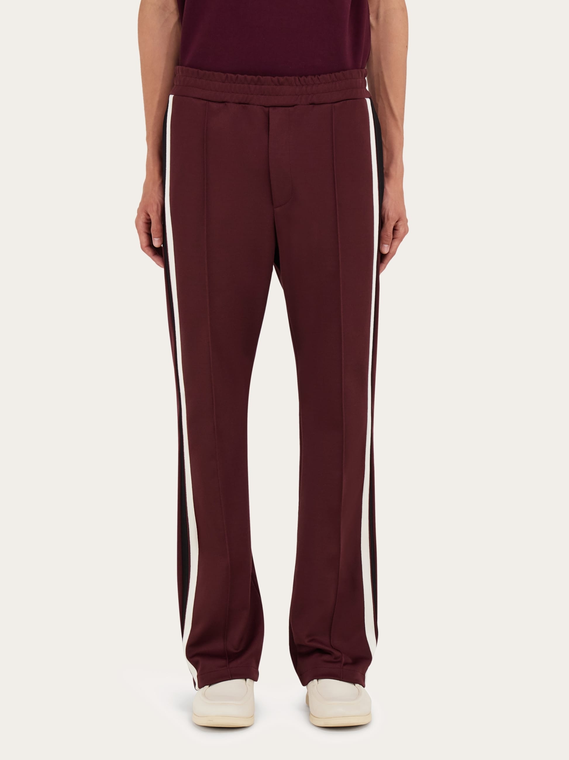Track pants with contrasting stripe - 2