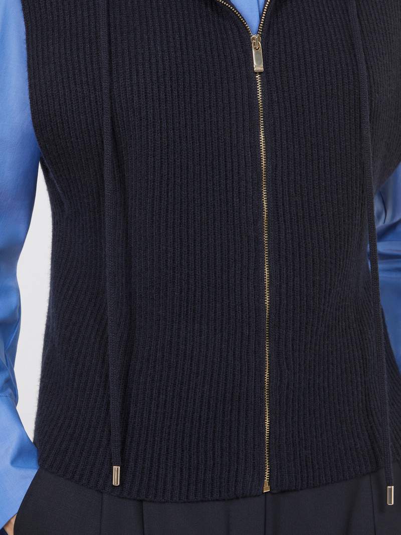 MESCAL Wool and cashmere hooded gilet 6