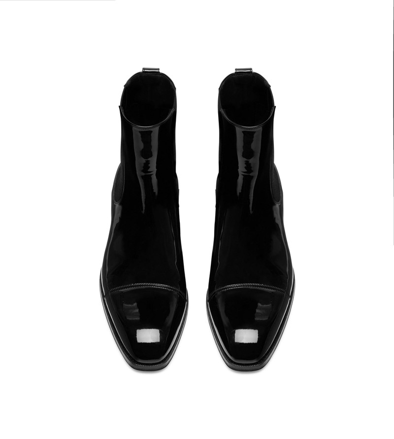 TOM FORD PATENT ELKAN CHELSEA BOOT outlook