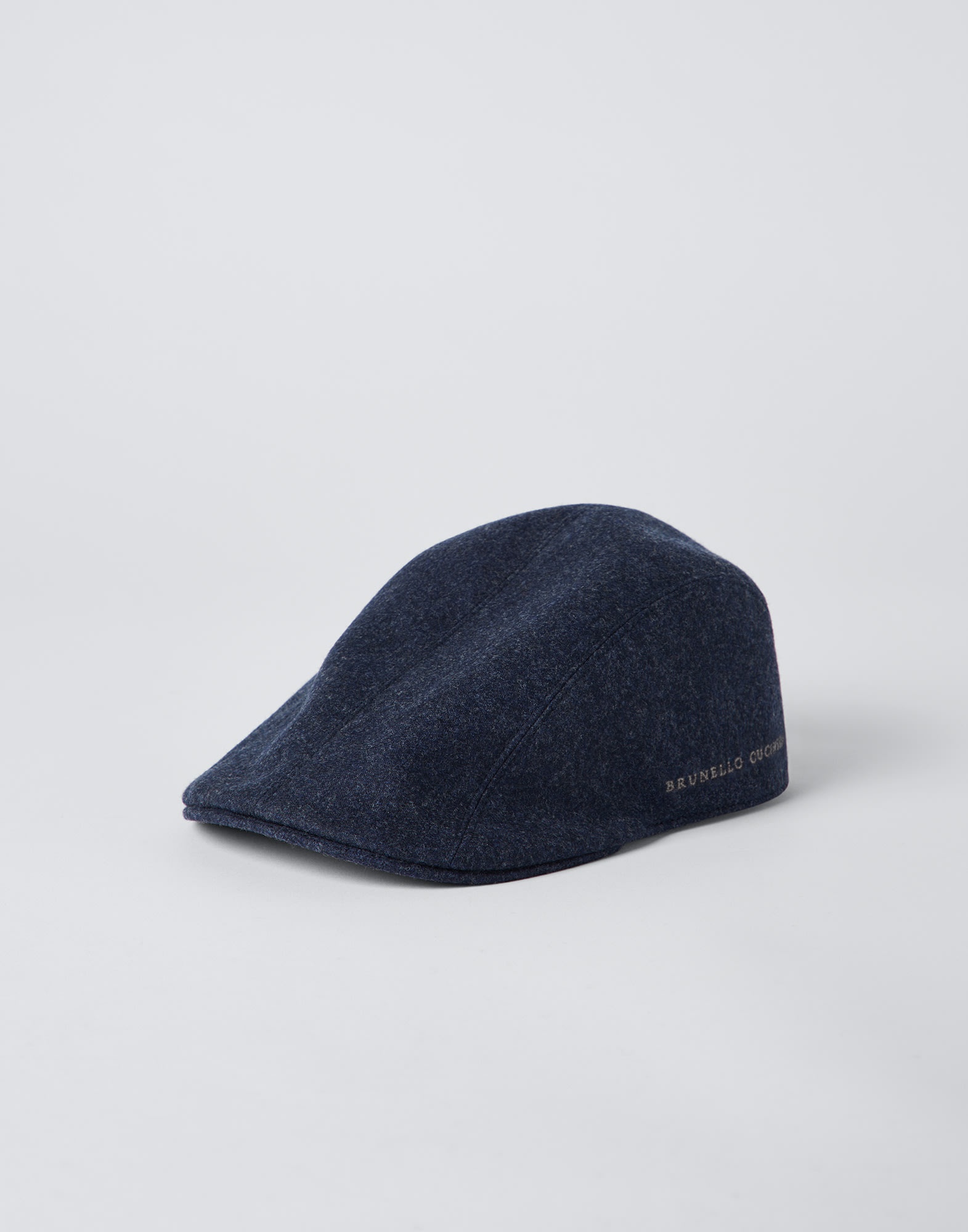 Virgin wool flannel flat cap with embroidered logo - 1