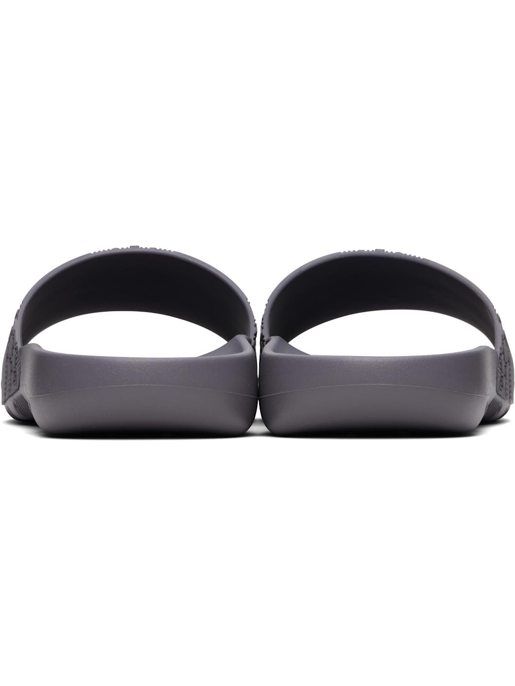Gray Embossed Check Dive Pool Slides - 2