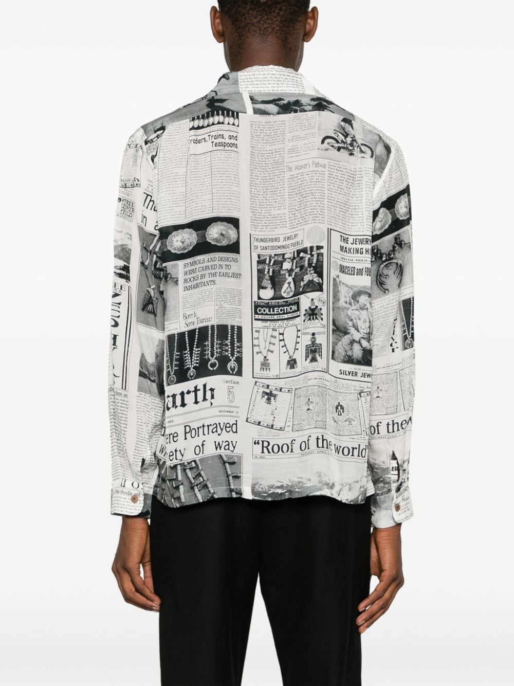 newspaper-print Cuban-collar shirt - 4