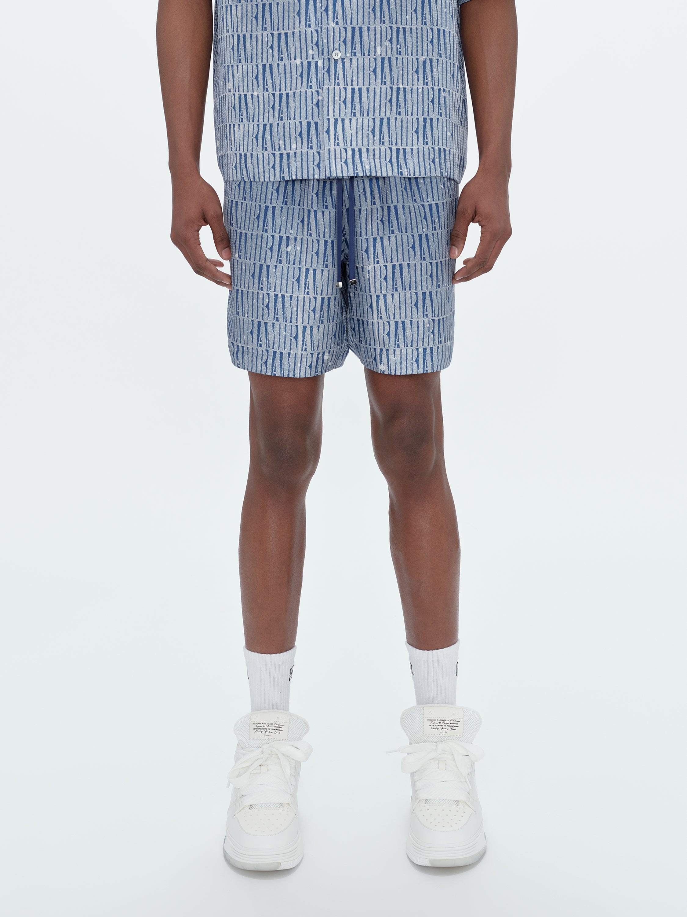 AMIRI GRADIENT SHORT - 3