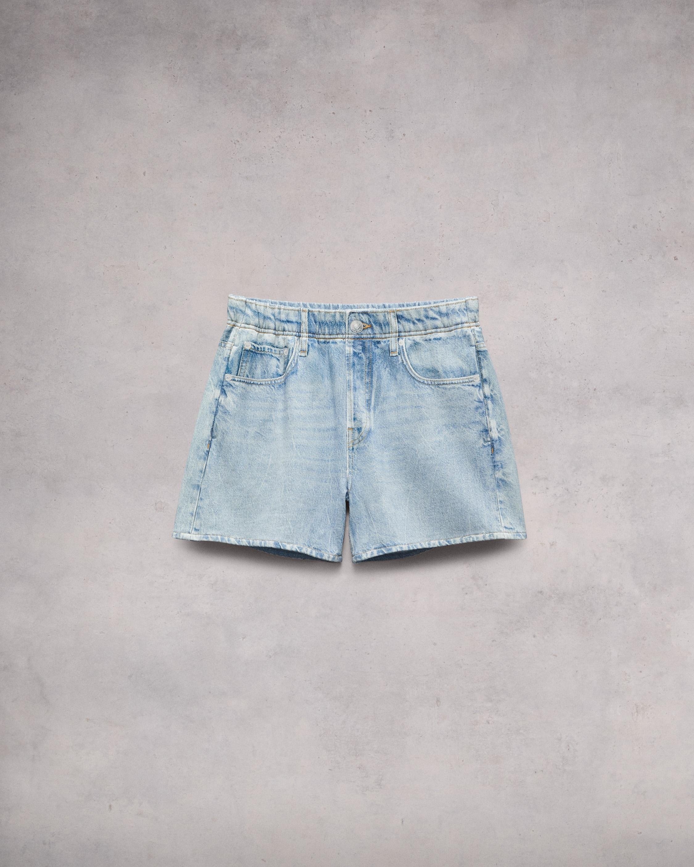 Miramar 4" Walking Short
Mid-Rise Short - 1