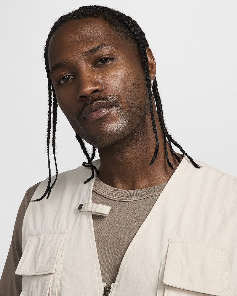 Nike Life Men's Utility Vest 3