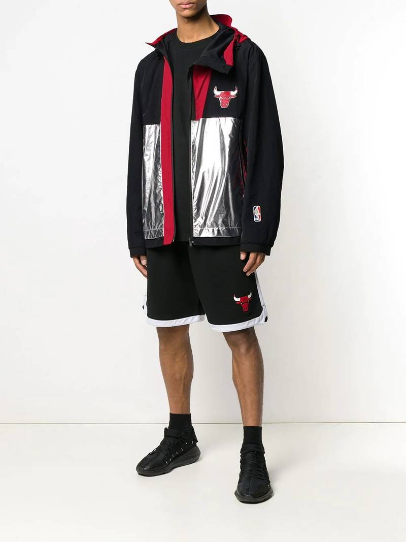 Marcelo Burlon County Of Milan Chicago Bulls windbreaker outlook