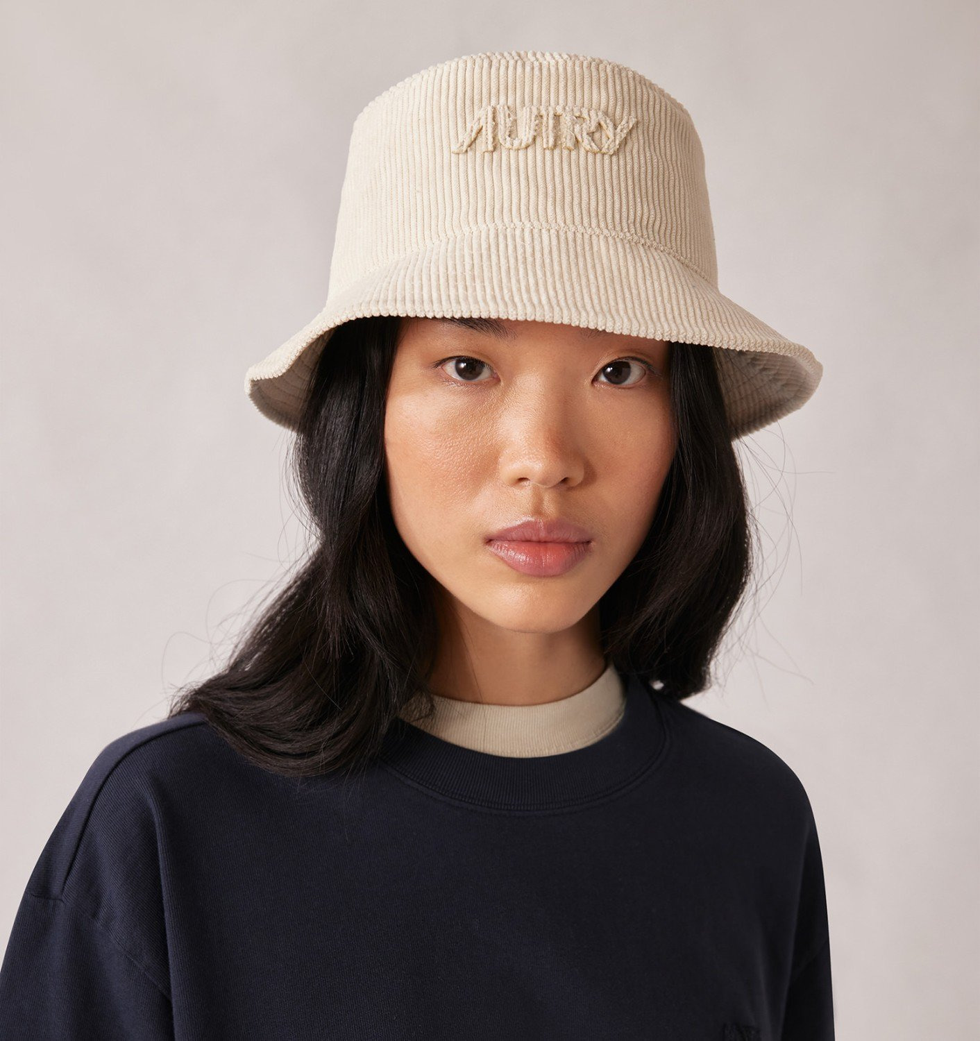 UNISEX BUCKET HAT WITH TONE-ON-TONE LOGO - 2