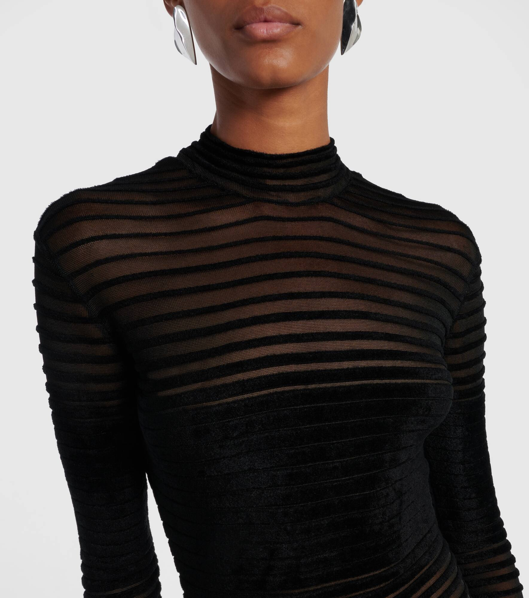 Semi-sheer gown - 4