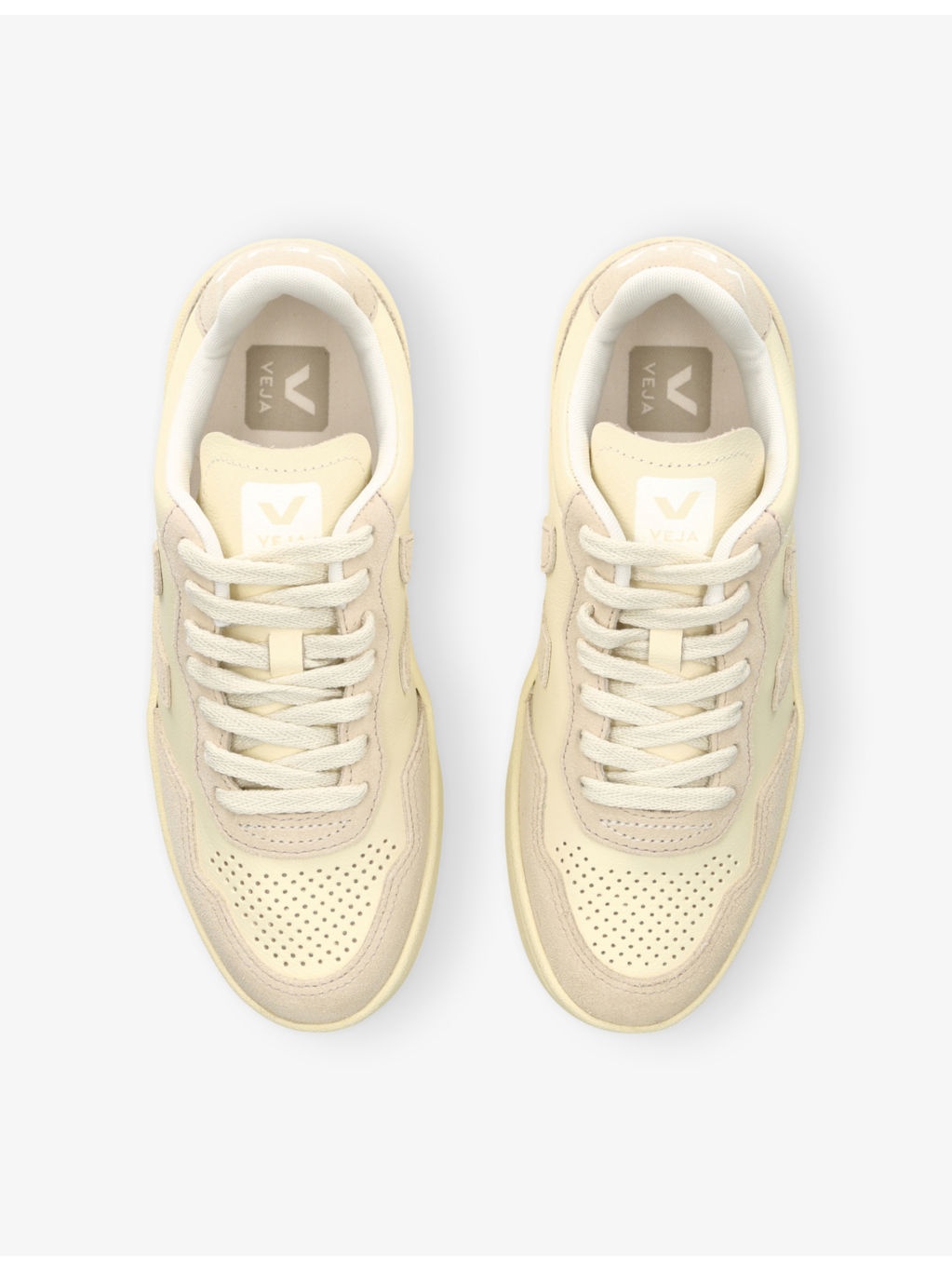 Women's V90 Low-Top Leather Trainers - 2