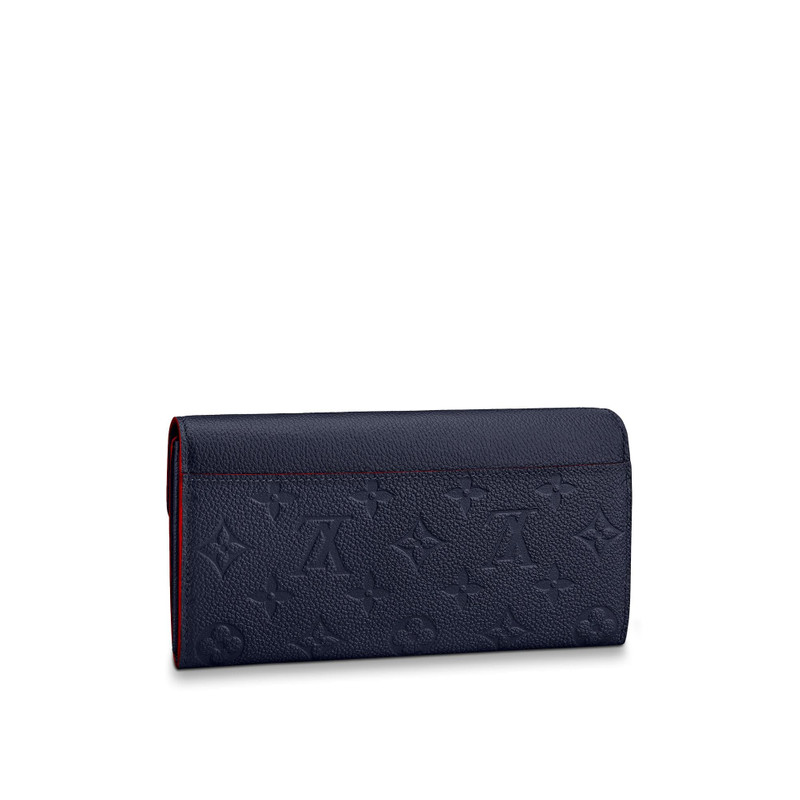 Sarah Wallet 6
