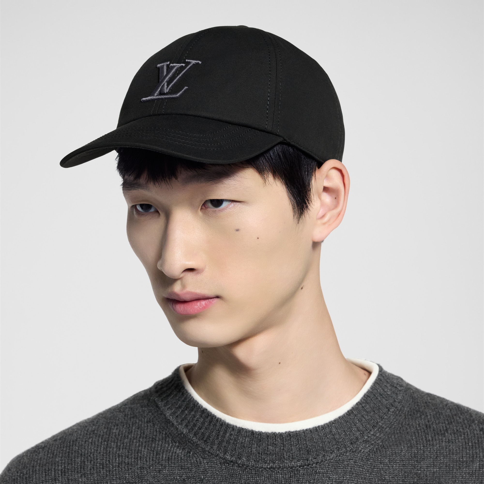 Only LV Cap - 4
