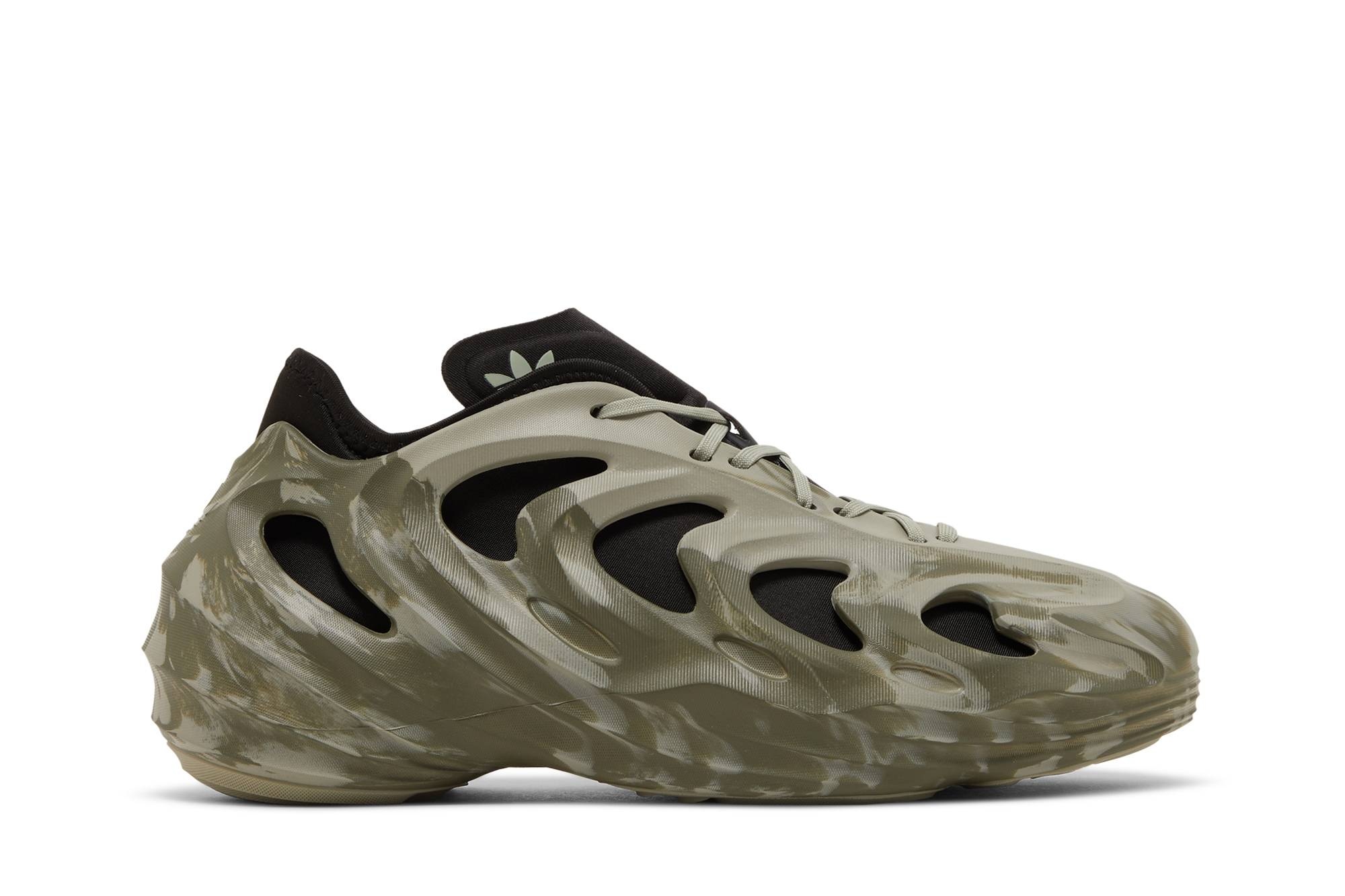 adiFOM Q 'Olive Strata' - 1