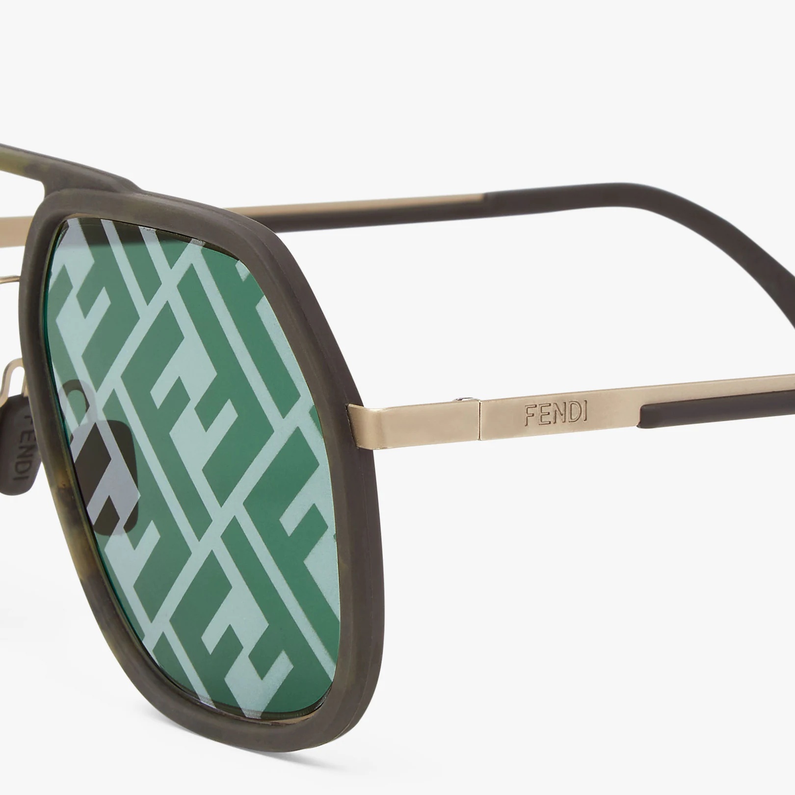 Fendi Light - 3