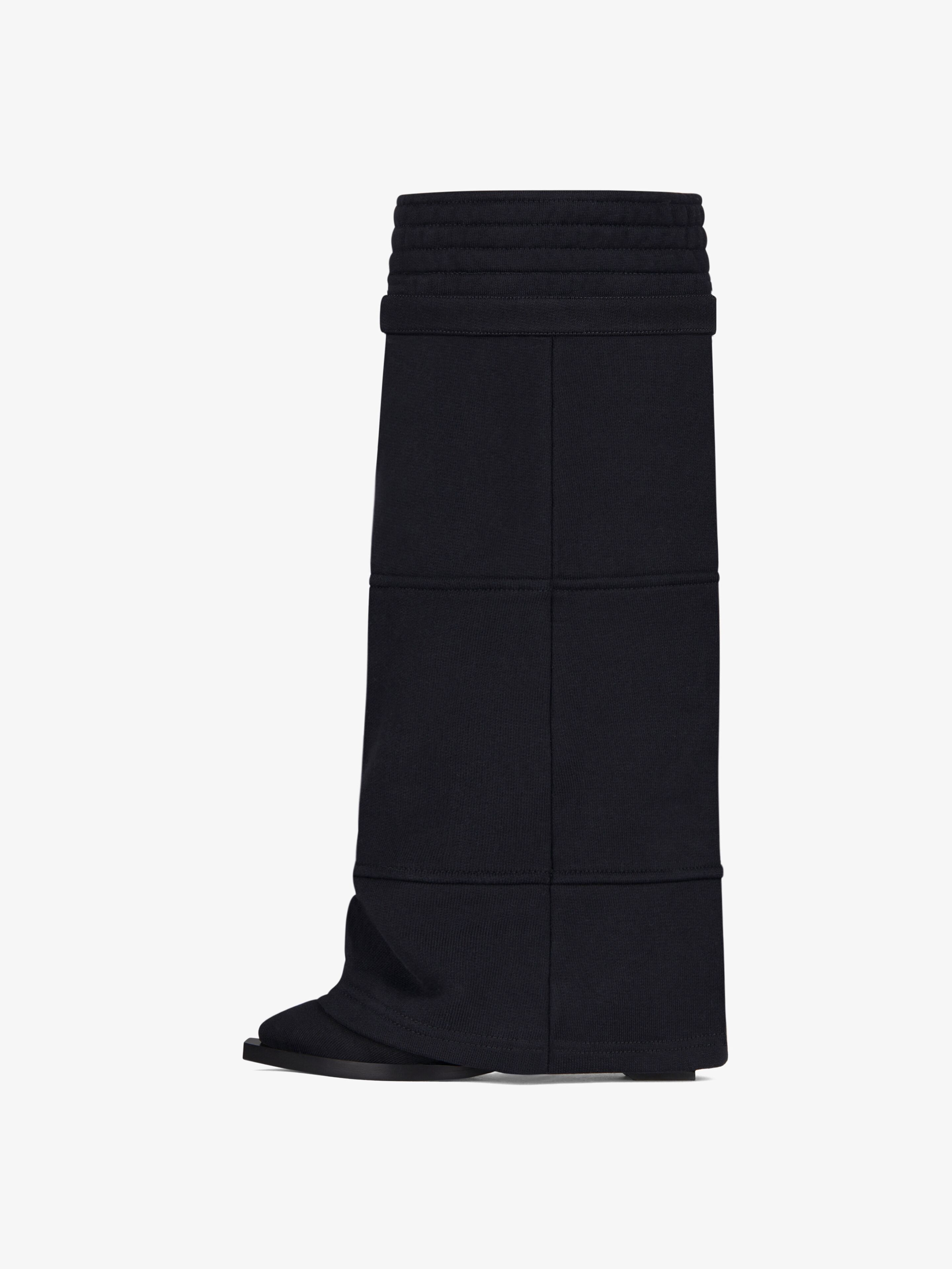 SHARK LOCK COWBOY BOOTS IN FLEECE WITH POCKET DETAIL - 4